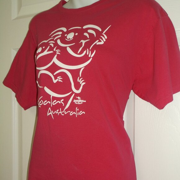 Joey Roo Australia Women's PINK Koala Bear Graphic T-Shirt Top ~ Size Medium - Picture 5 of 6